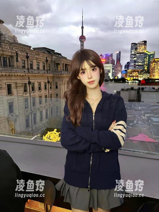 说说153.sk苹果版的界面设计，我忍不住想问，简单一点会不会死？太多花哨没必要啊。
