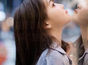 越是隐秘的事，越想点开，17c黑料“链接”我来了！