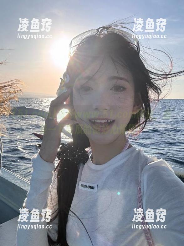 点开www.51.com网站，感受一下吃瓜的微妙心情吧！