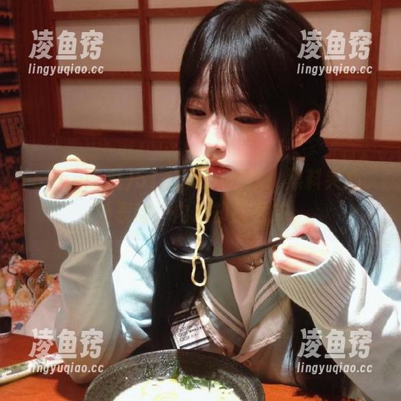 51cg吃瓜在线：黑料夹心，外表甜，内心却那么咸。