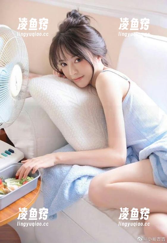 在51热门，入口处的吃瓜群众们比瓜都劲爆！