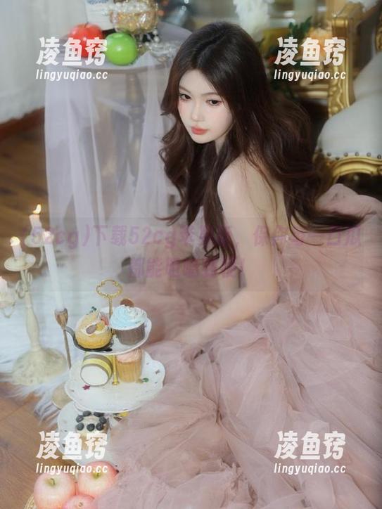 下载52cg苹果版，保你每一口瓜都能咀嚼到梗！