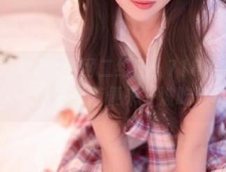 官网二维码：718吃瓜网变身你的小助手，随便来一波吃瓜攻略！