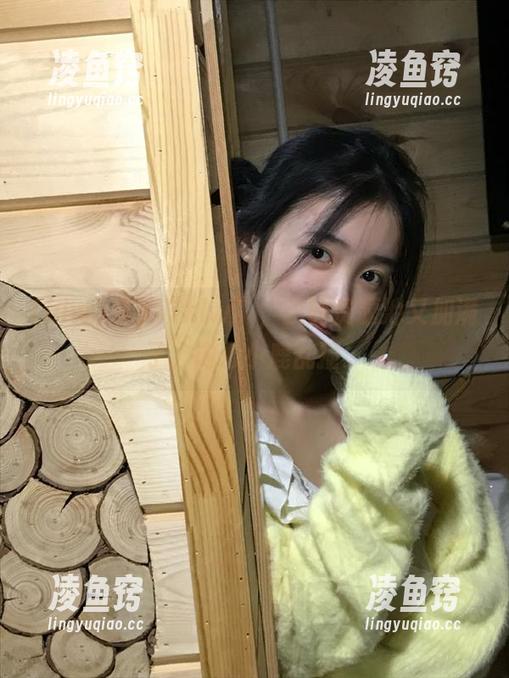 有了“hlw”，我的资源池又加满了，内心小鹿乱撞。