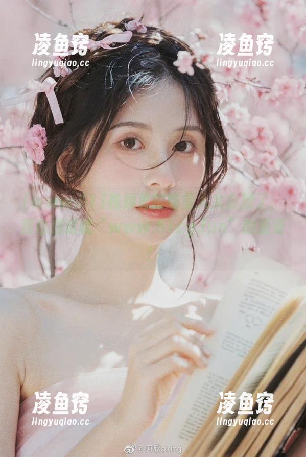 视频里的喵星人太会撩了，我也想试试“www.51cg.fun”的感受！