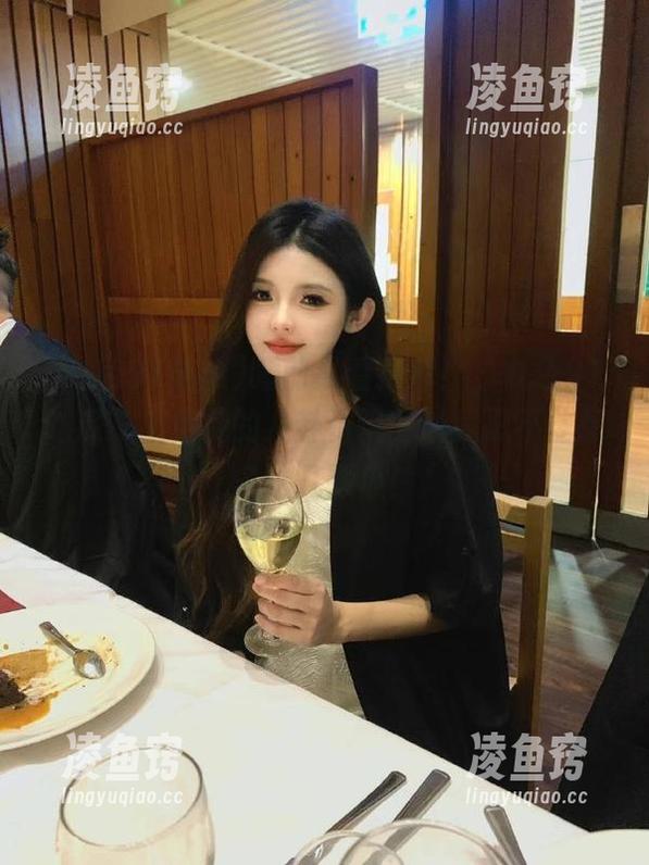 睡前必看推荐！“九色91吃瓜”上免费的八卦资讯，让我忍不住想多吃几颗瓜！
