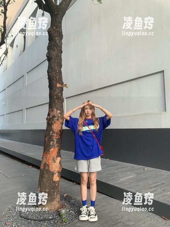 吃瓜网站的官方网址，带你享受沉浸式八卦体验，保证不褪色！