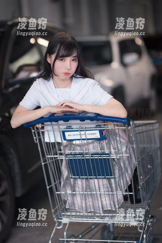 转角遇到你的“我要黑料网”导航，顺路捡到点新鲜的黑料。