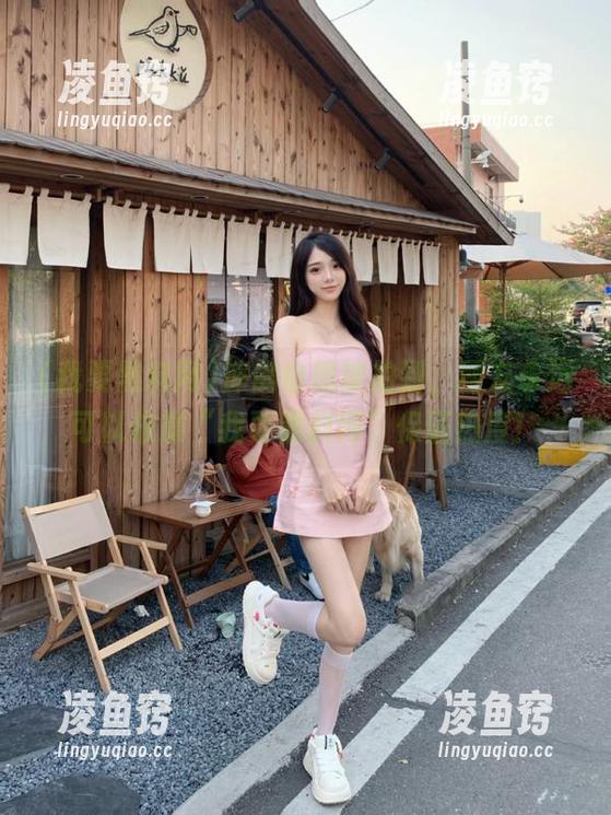 摔倒也想被拍到，网友永远可以依靠“我要黑料网”保证热度！