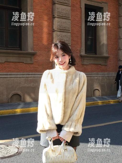 黑料不打烊 黑料不打烊快递:我在入口等你,来吃瓜吧!