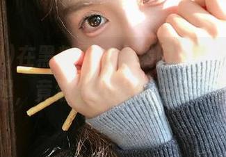 在黑料网的在线时光，偶尔走神也挺有趣，竟然会联想到一些“狗粮”～