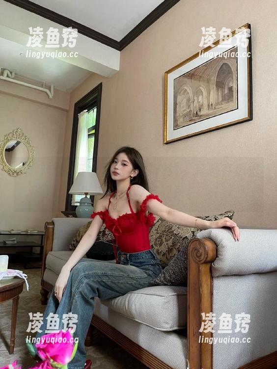 黑料网 与黑料网共同在线,奔驰在瓜田里,永久收割欢乐!