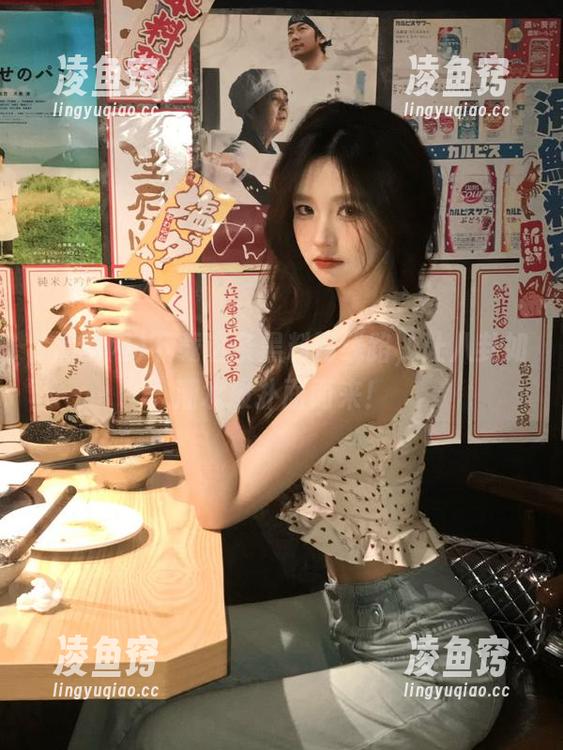 下载这条黑料网线路，让八卦如潮水般扑面而来！