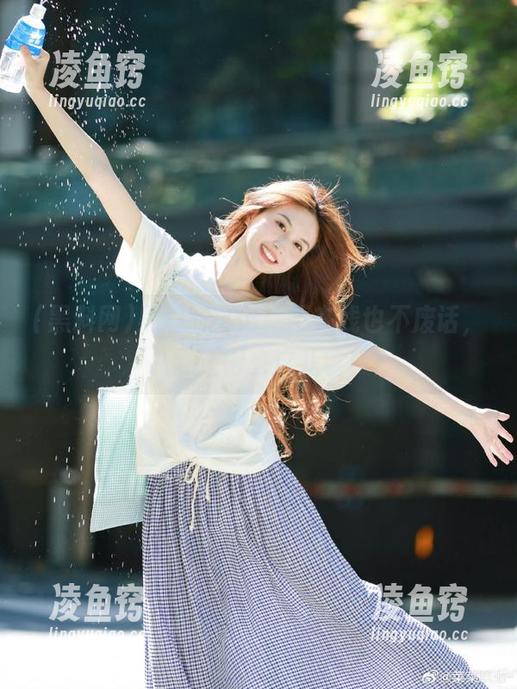 黑料网官网：不在线也不废话，八卦还得来这儿拿！