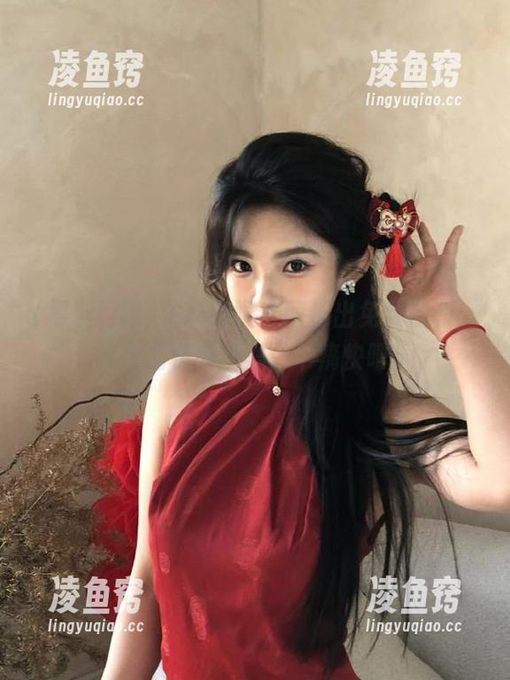 黑料网曝官网推出免费福利，瓜友们快来“黑”个痛快吧！