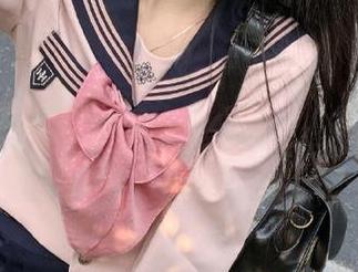 下载黑料老司机，有内幕等你解锁，记得备好瓜子哦