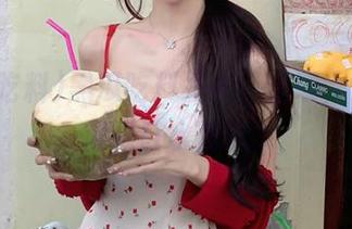 黑瓜吃料发布，天哪，这瓜吃得我口水直流…